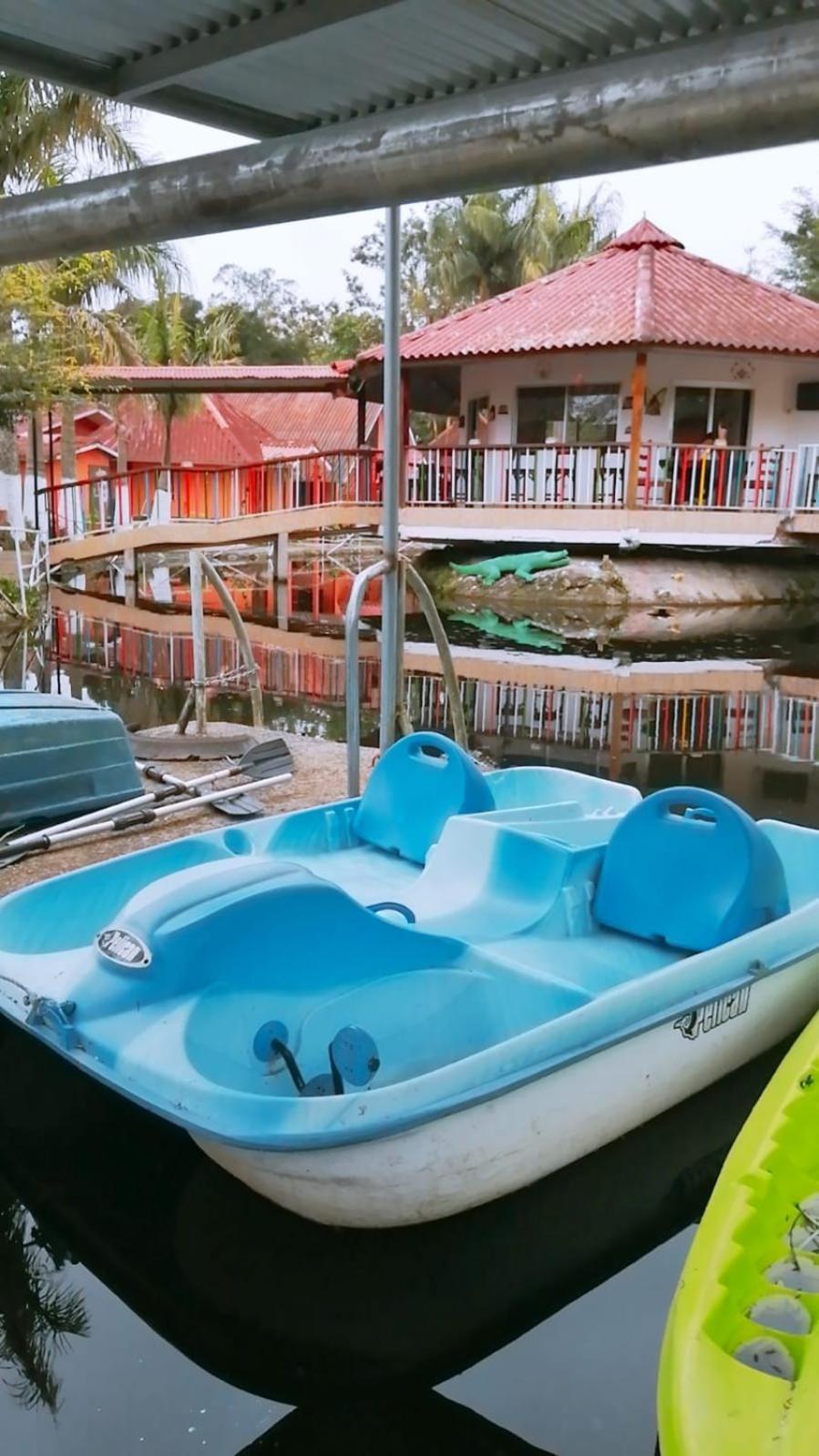 Cabanas Mountain River Lake Inn Nueva California ภายนอก รูปภาพ